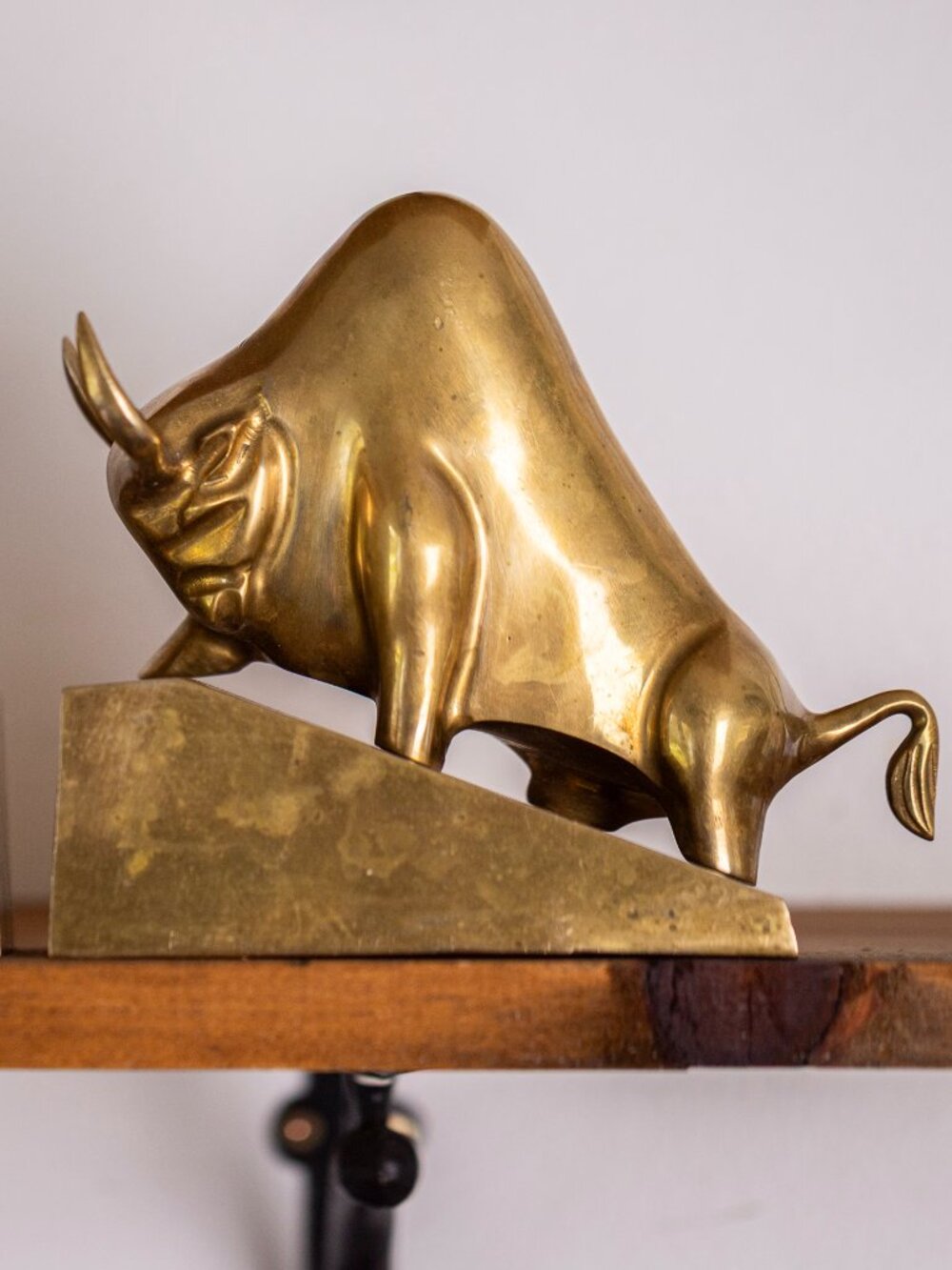 Vintage Brass Bull Bookends | Gold Charging Bull Book Ends | Wall Street Finance